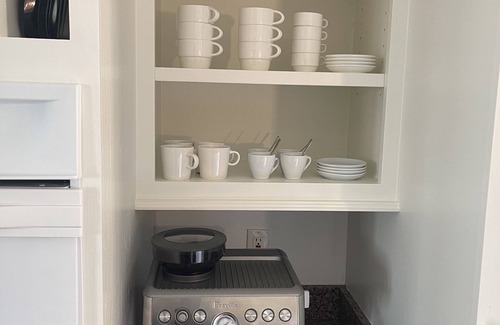 Oak Harbor House | Quiet & Relaxing Family View Home for Beach Lovers & Whale Watchers, +EV charger