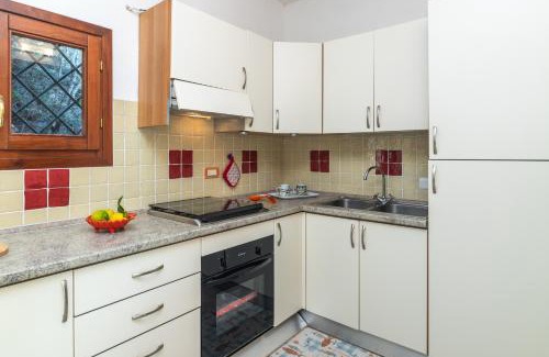 Monte Petrosu Apartment | Quiet Sanibel - Happy Rentals