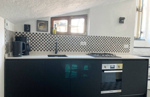 Costarainera House | Quiet vacation home, sun terrace, sea view, 3km to the beach (008024-LT-0073)