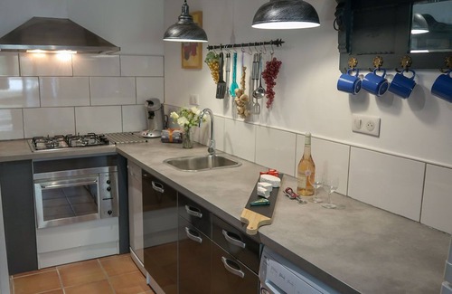 Sauveterre-la-Lemance Other | Quietly situated, Perigord Noir. Adults only.