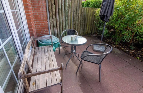 Westeraccumersiel Apartment | Quietly located ground floor apartment "Klein Kluntje"