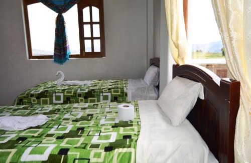 Sigchos House | Quilotoa Green Lake