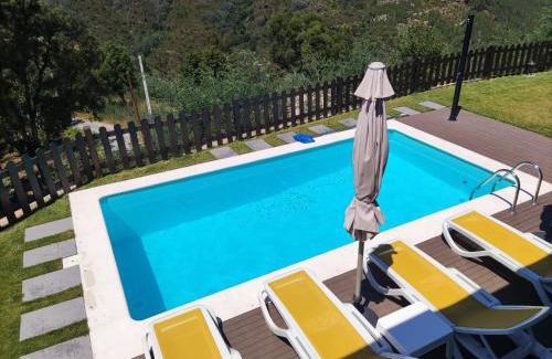 Vieira do Minho Ski Chalet | Quinta da Resteva-Chalé do RIBEIRO