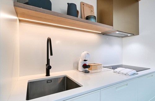 Guilhofrei Apartment | Quinta Leitão II T1 with pool by Sé Apartamentos