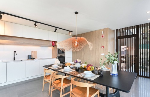 Guilhofrei Apartment | Quinta Leitão IV T3 with pool by Sé Apartamentos