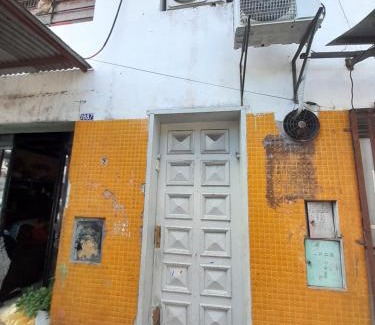 Asuncion House | Quintana