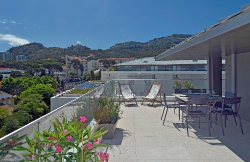 La Pointe Rouge Apartment | Quintessens