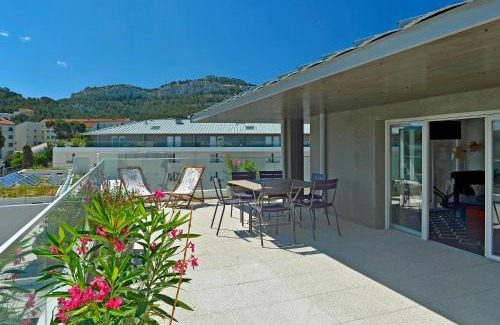 La Pointe Rouge Apartment | Quintessens