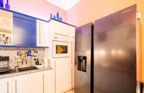 Friedrichshain-Kreuzberg Apartment | quit and central designer loft with elevator