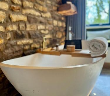 Lancaster Hotel | Quite Simply French