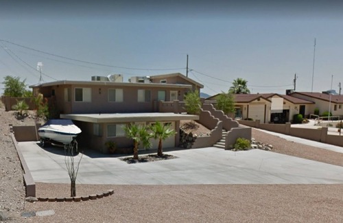 Lake Havasu City House | Quite studio with RV parking