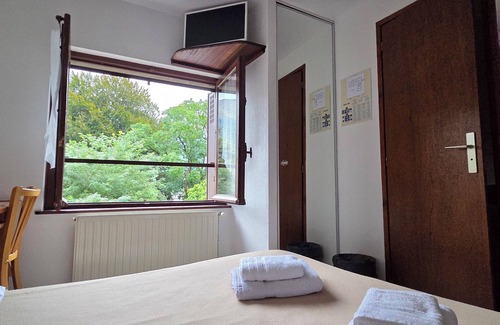 Pierrefitte-Nestalas Hotel | Résidence des Touristes