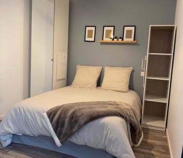 Etables-sur-Mer Apartment | Résidence des 3 îles, en plein centre-ville, à 5 min des plages, 3 appartements neufs