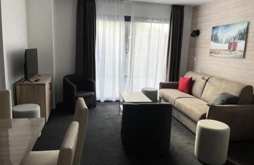 Eaux-Bonnes Apartment | Résidence Le Portillo - Piscine - 2 Pièces pour 8 Personnes MAE-6103