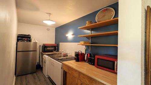 Puy-Saint-Vincent Apartment | Résidence Les Prés - AGREABLE APPARTEMENT SUR LES PISTES - 4/5 PERS MAE-4671