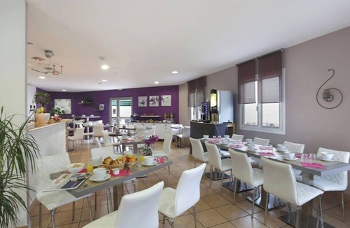 Merville Apartment | Résidence Résid'price ST6