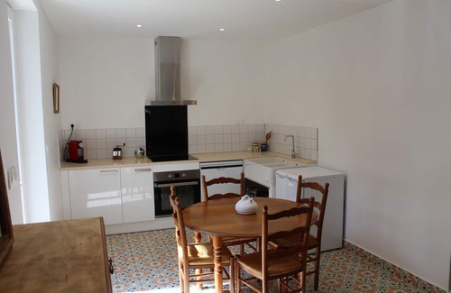 Anduze Apartment | Résidence Villa Sabine /Marie à Proximité Immédiate du Centre Ville