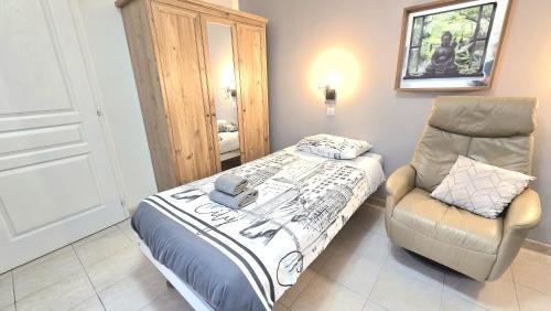 Jonzac Apartment | Résidences Les Sansonnets "Appartements & Studios"