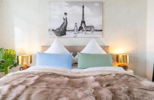 Ruettenscheid Apartment | RüSuite - Messe Essen I King Size Bed I 75 Zoll TV