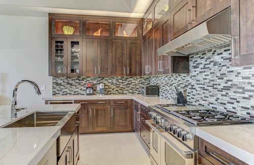 Payson Villa | R006B Villa 606 S. Valhalla