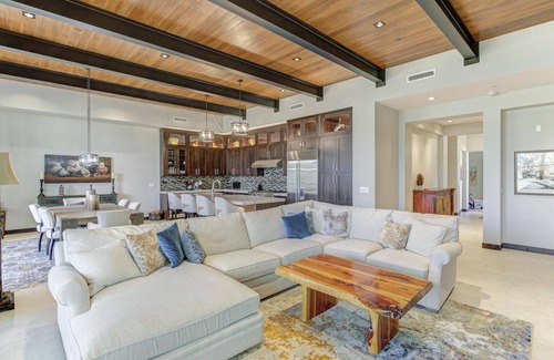 Payson Villa | R006B Villa 606 S. Valhalla