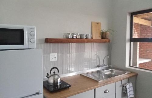 Hanover Apartment | Raapfontein Self-catering