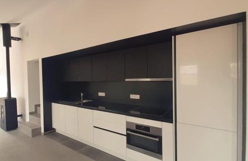 Virton House | Rabais 57-58