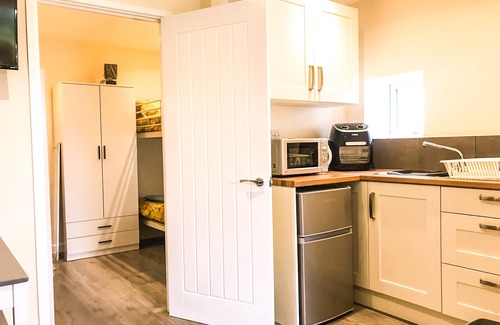 Blakeney Apartment | Rabbits Warren, A 2 Bed Holiday Let in The FOD