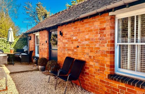 Chipping Campden House | Raffinbow Retreat Cotswolds Cottage