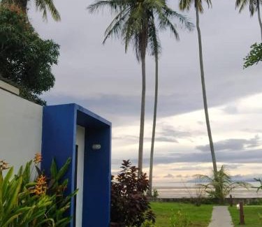 Lundu Resort | Rafflesia Resort