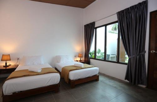 Lundu Resort | Rafflesia Resort