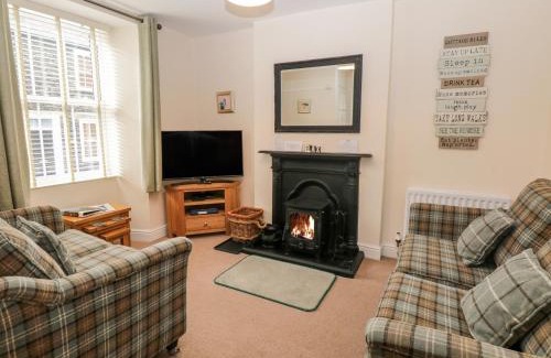 Bowness-on-Windermere House | Raglan Cottage
