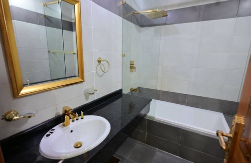 Al Aziziyah Hotel | Rahaf Al Mashaer Hotel