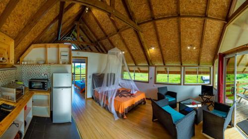 Teahupoo House | RAIATEA - Fare Apetahi