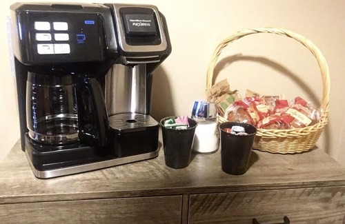 Heart of Lubbock House | Raider Retreat - near campus - backyard fireplace - pets welcome