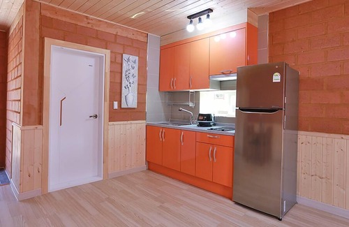 Bongpyeong House | Rainbow Hwangto Pension