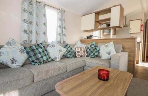 New Forest District House | Rainbow Lodge