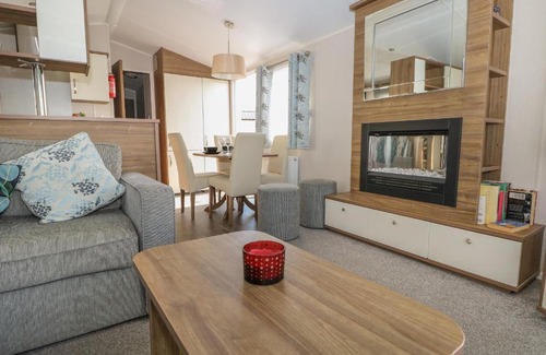 New Forest District House | Rainbow Lodge