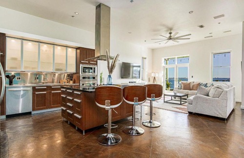 Southeast Pensacola House | Rainbow Row