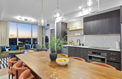 Waller Creek District Condo | Rainey St. Penthouse - Luxe Design & Skyline Views