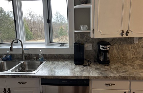 Hickory House | Ralph & Marie's