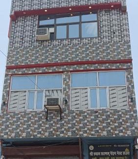Faizabad Apartment | Ram Sevak Hotel By Nandan