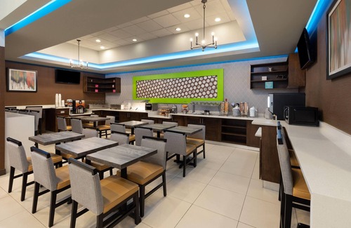 Biggs Field Hotel | Ramada by Wyndham El Paso