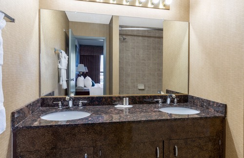 Northeast Reno Hotel | Ramada by Wyndham Reno Hotel and Casino