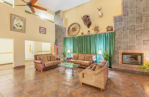 Williams Hotel | Ramada by Wyndham Williams/Grand Canyon Area
