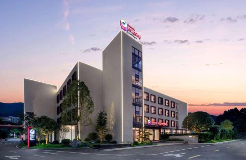 Liannan County Hotel | Ramada Encore by Wyndham Qingyuan Liannan