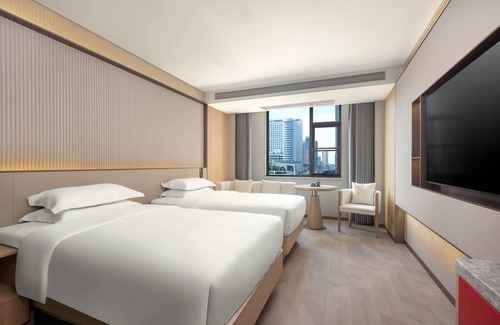 Hongshan Hotel | Ramada Encore By Wyndham Wuhan Downtown