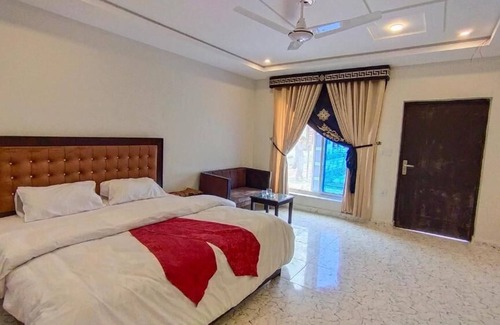 Kalam Resort | Ramada Inn Hotel & Resorts Kalam