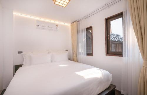 Old City House | Rampai-Pailyn House