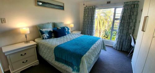 Ramsgate Beach Apartment | Ramsgate Palms 19 - 6 Sleeper - Next To Ramsgate Blue Flag Beach!